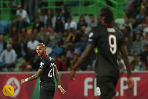 olhando para trás.jpeg