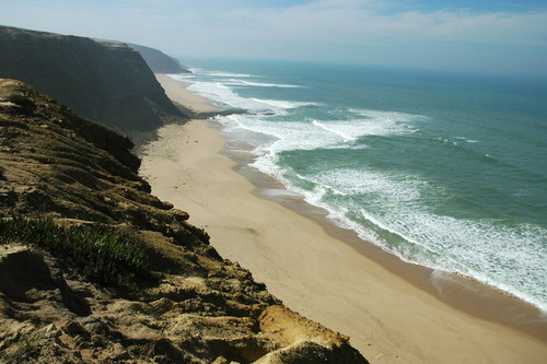 praia da vigia sintra.jpg