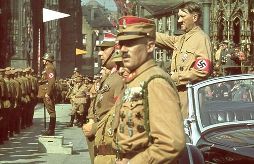 Hitler-Nuremburg.jpg Hitler-Nuremburg.jpg